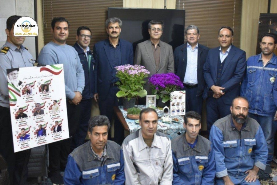 ️تقدیر از تلاشگران خط مقدم روشنایی/ سرپرست شرکت توانیر در کنار سفره هفت سین کارکنان عملیاتی برق اراک